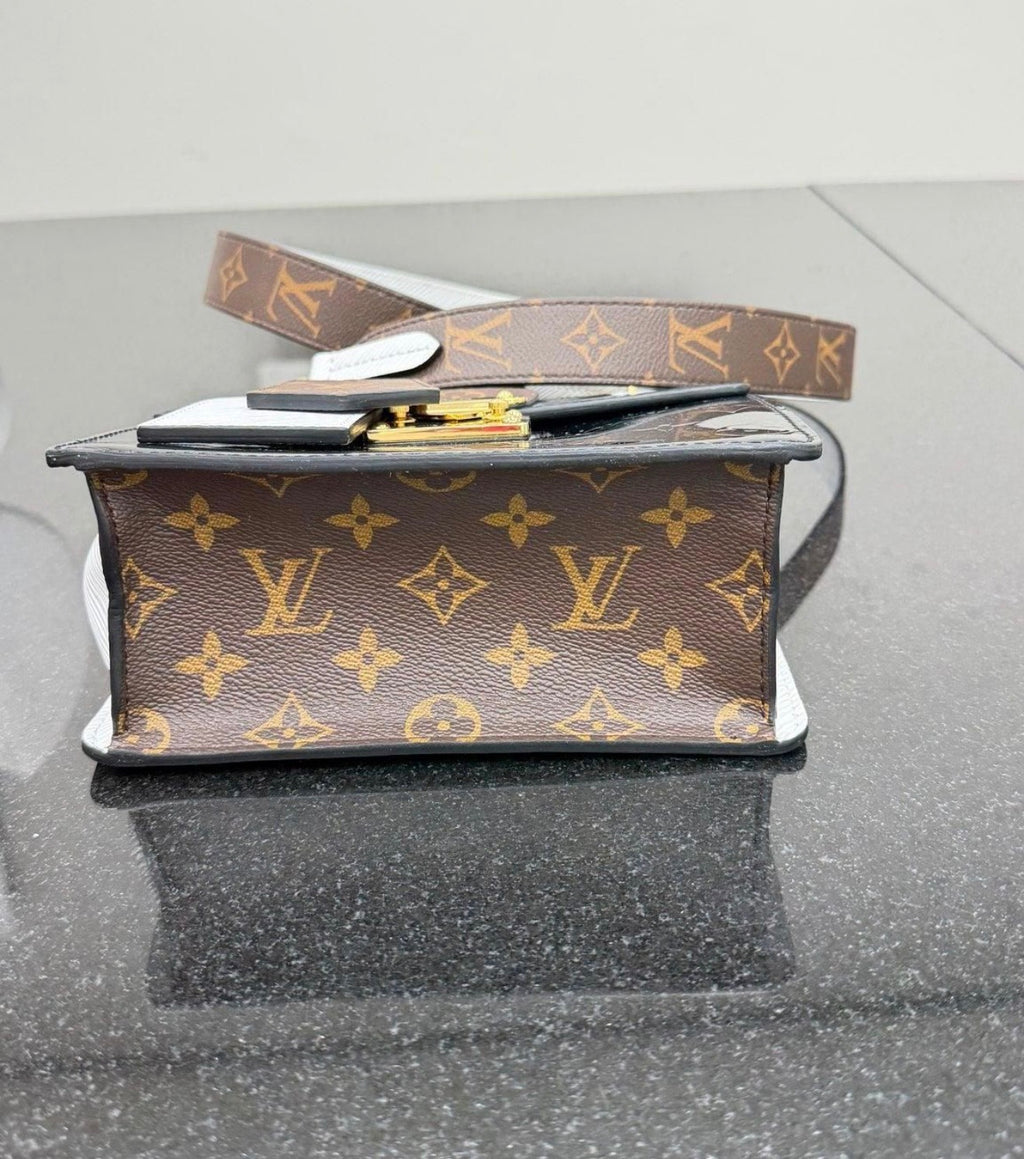 LV BLACK VERNIS MONOGRAM