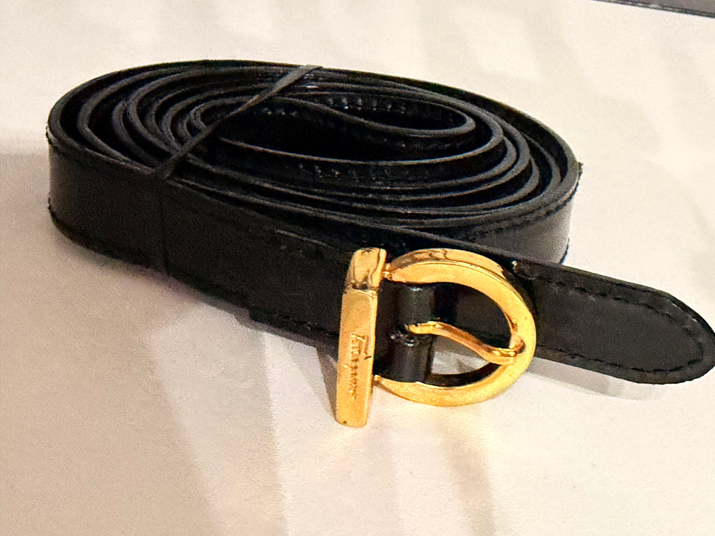 Salvatore Ferragamo Vara Bow Patent Leather Mini Bag – Black