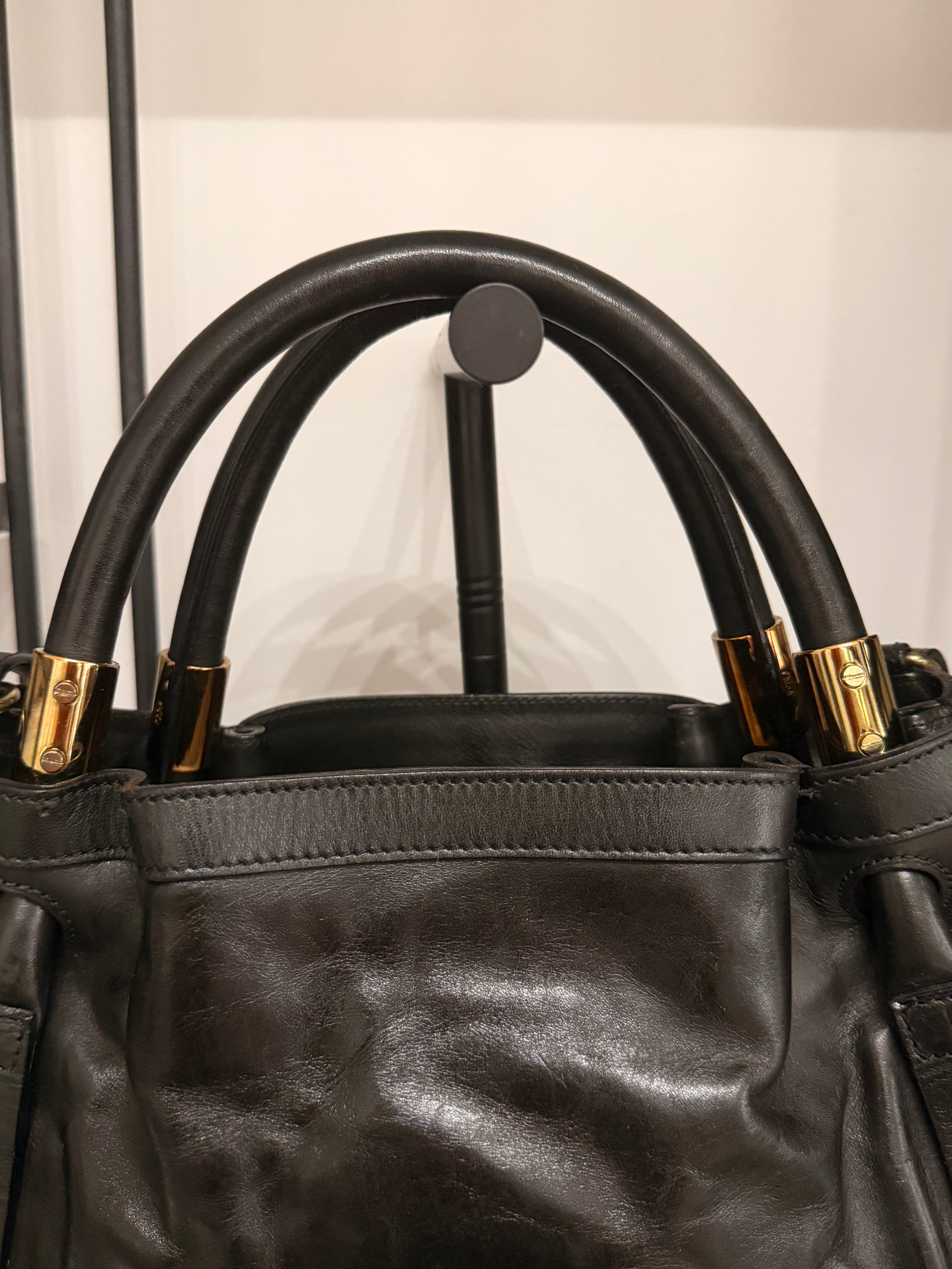 Chloé Leather Top Handle Shoulder Bag – Black