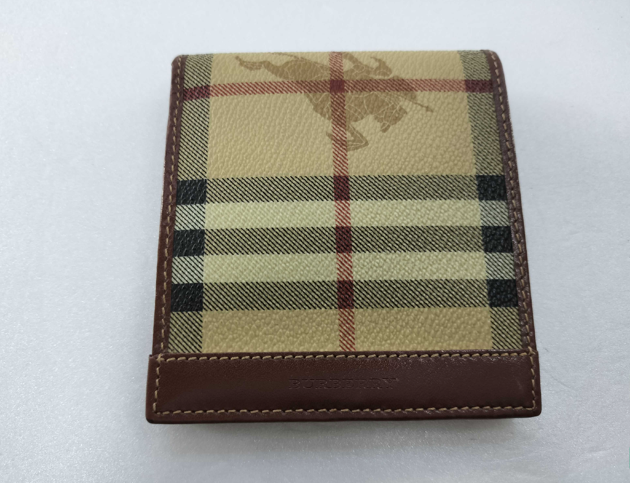 Burberry Nova Check Bifold Wallet – Beige & Brown