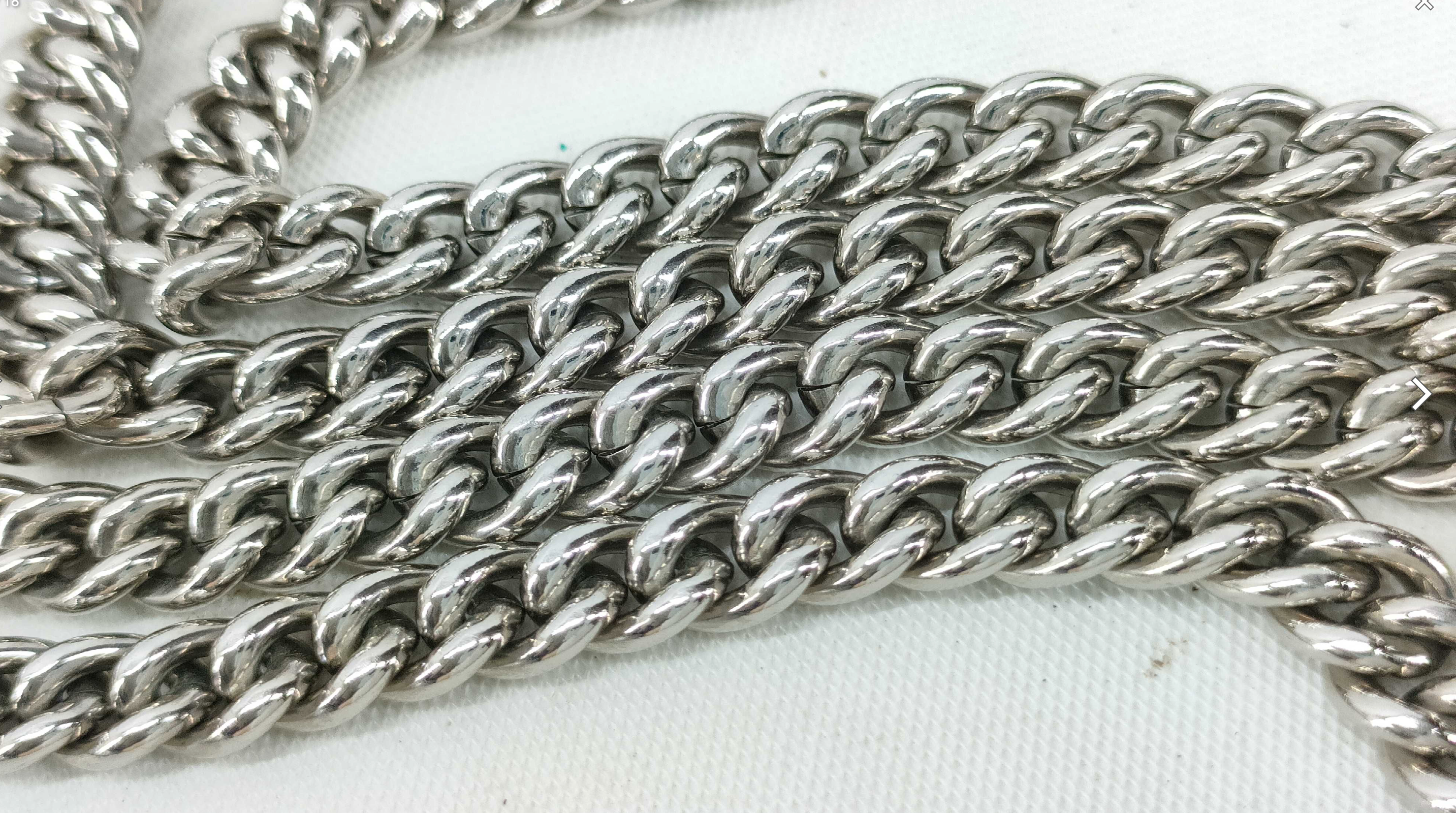 Louis Vuitton Mylockme Chain Pochette White & Pink Shoulder Bag