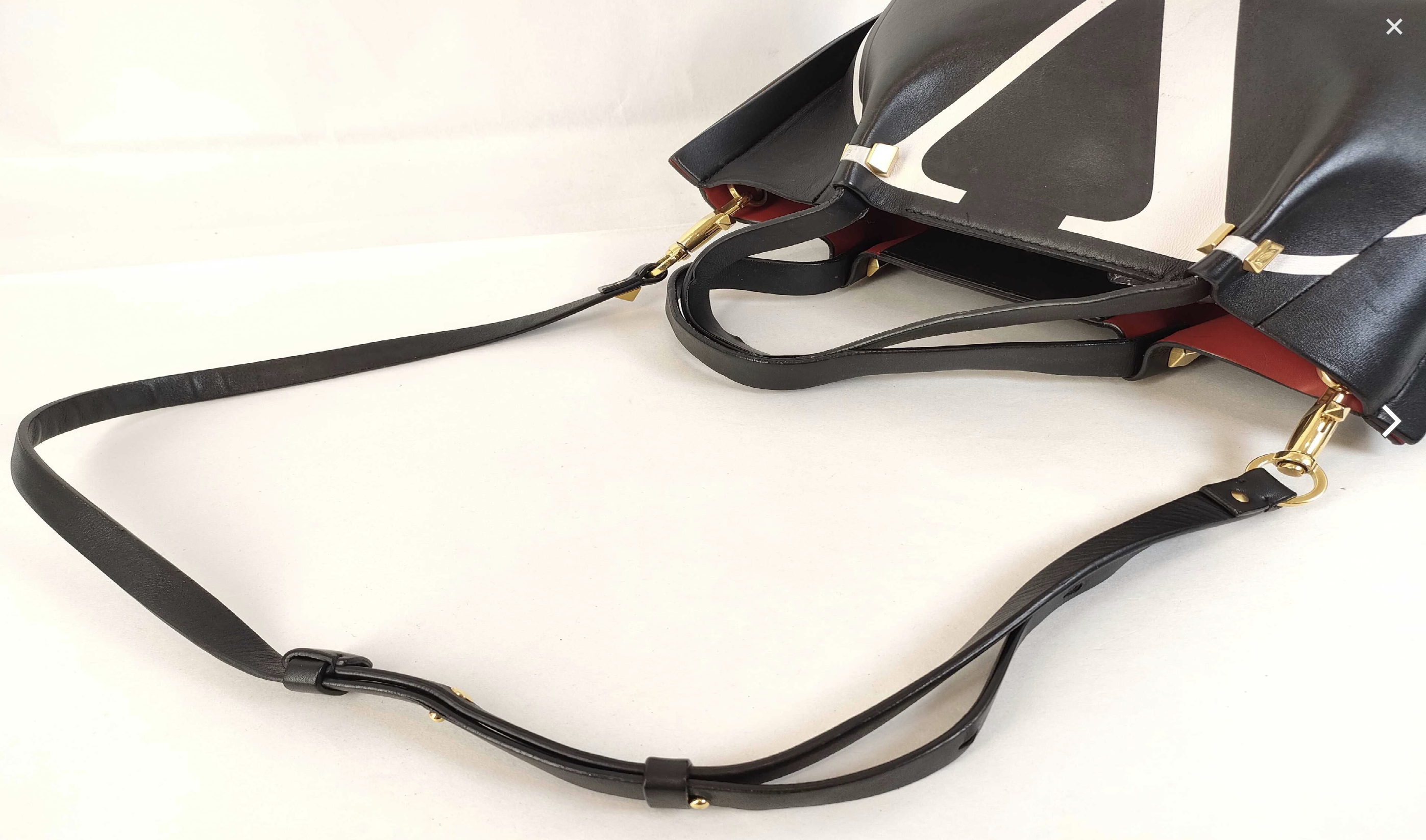 Valentino Garavani Go Logo Escape Black Leather Small Tote Bag
