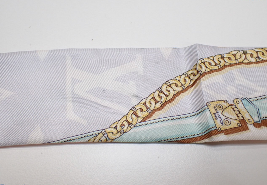 Louis Vuitton Monogram BB Bandeau Silk Scarf Pink White Made in Italy with Box