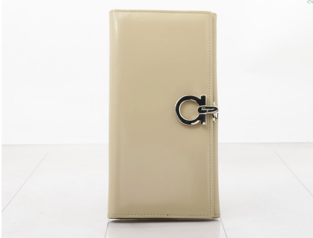 Salvatore Ferragamo Gancini Cream Leather Long Wallet Made in Italy