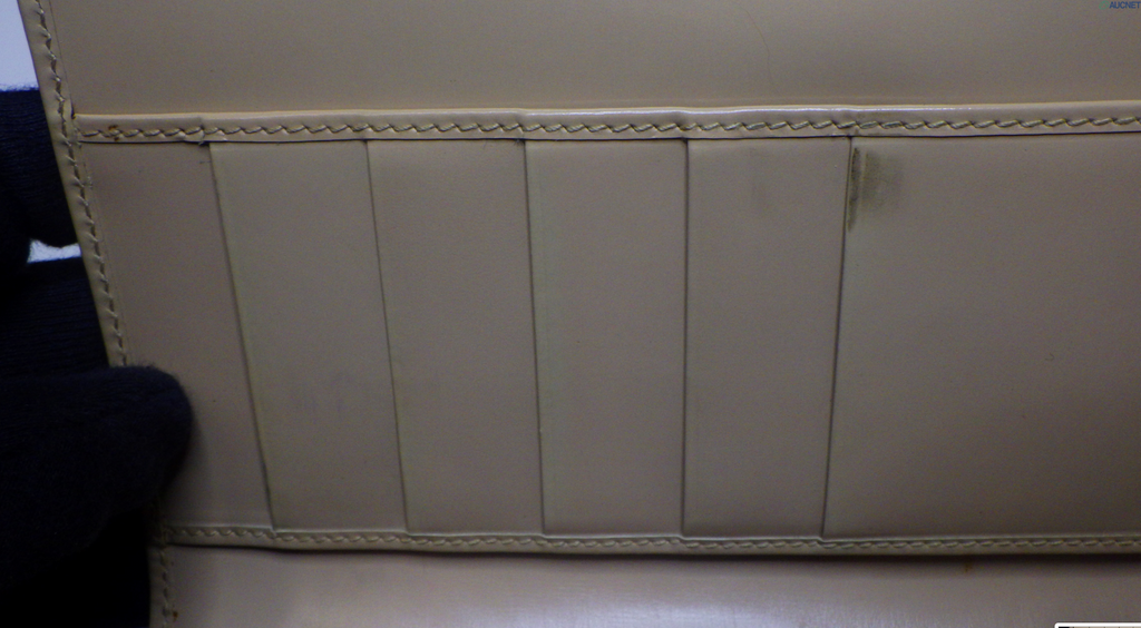 Salvatore Ferragamo Gancini Cream Leather Long Wallet Made in Italy