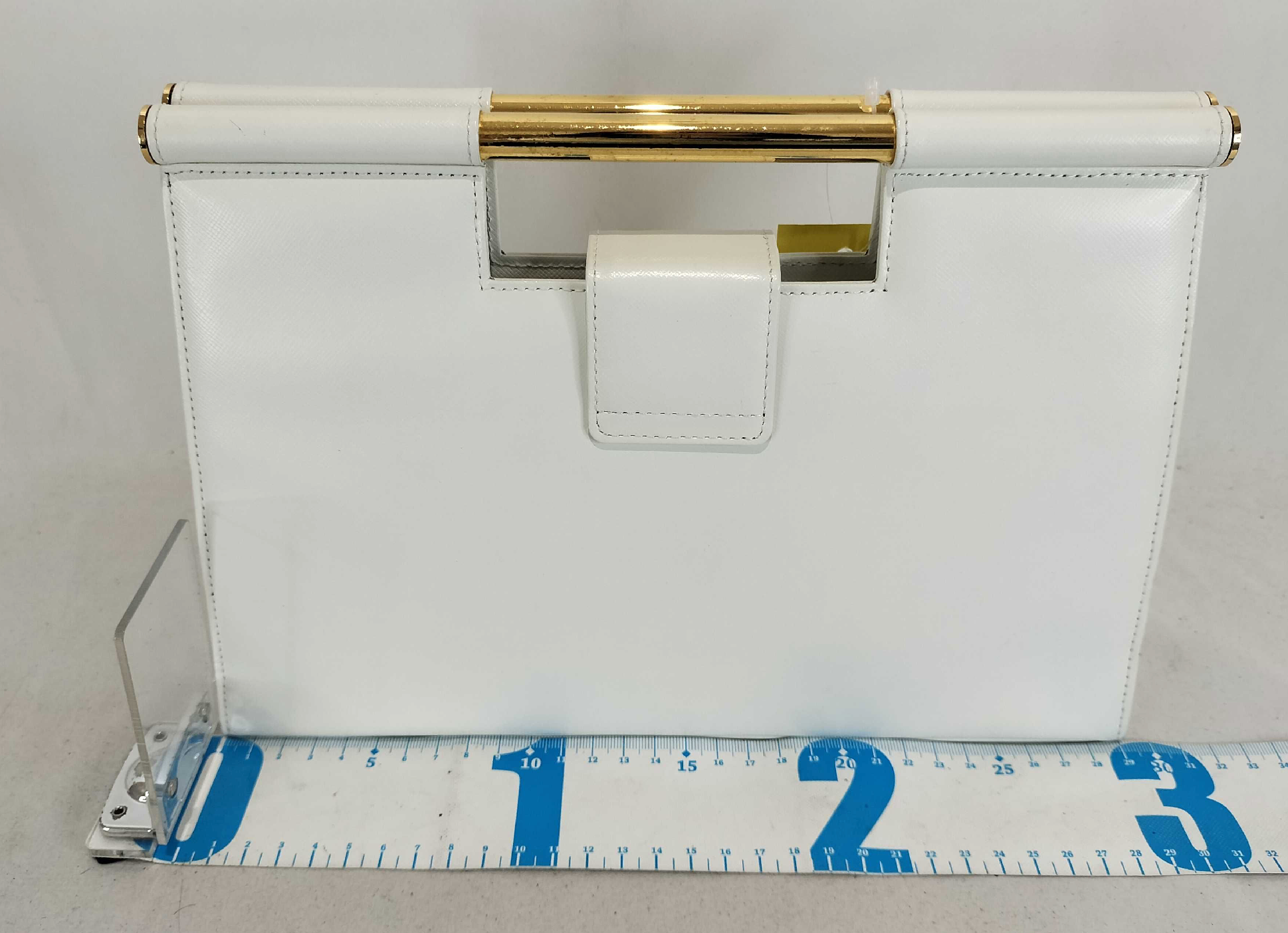 Yves Saint Laurent Vintage Structured Clutch – White