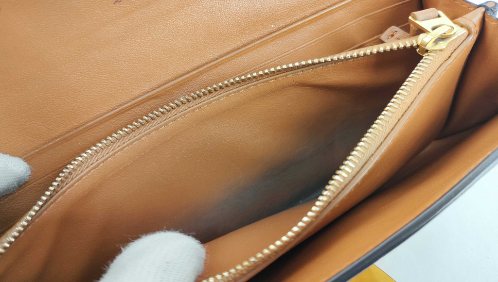 Bottega Veneta Brown Leather Gold Hardware Continental Wallet