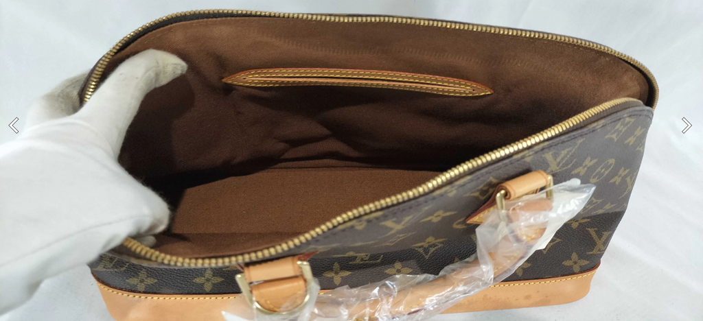 Louis Vuitton Alma PM Monogram Canvas Handbag