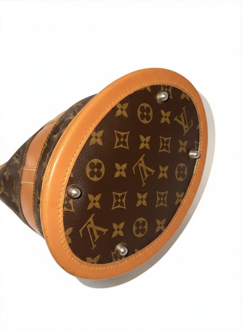 Louis Vuitton Bucket bag