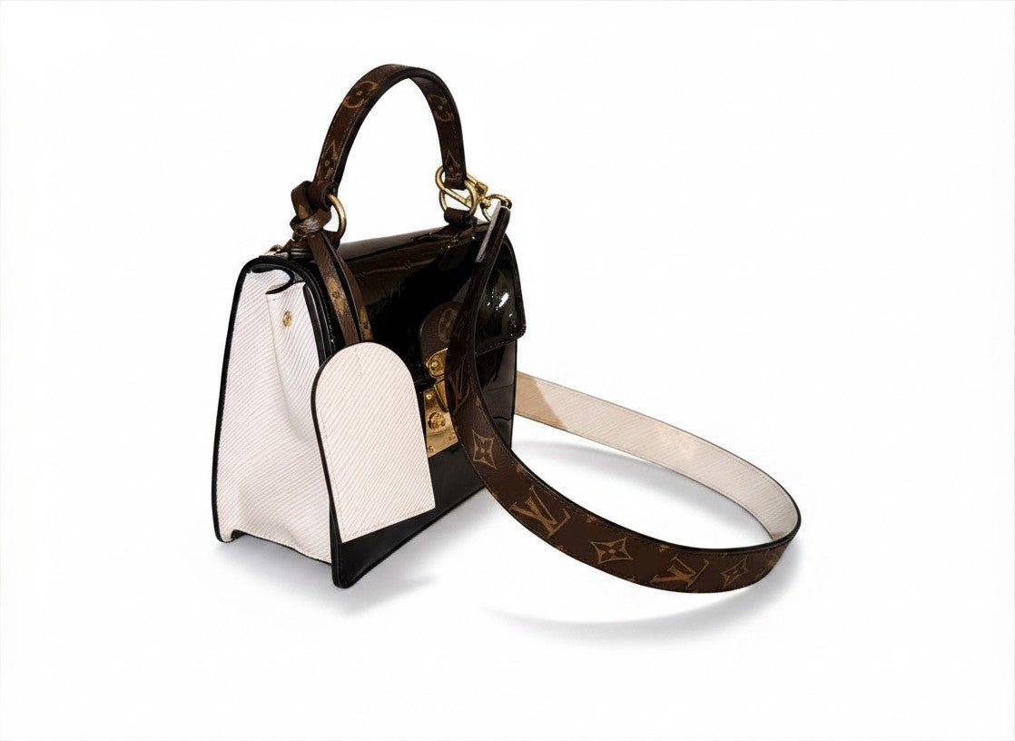 LV BLACK VERNIS MONOGRAM