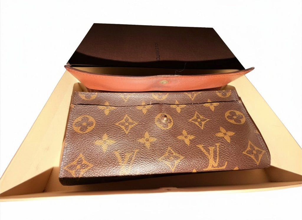 Louis Vuitton Sarah Wallet